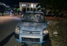 Изоставеният автомобил