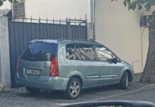 Лекият автомобил