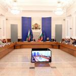Нова формула за минималната заплата разпали спор между синдикати и бизнес