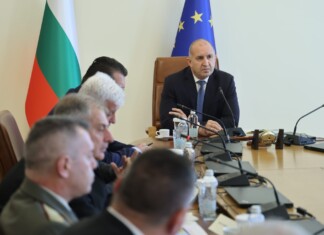 Румен Радев