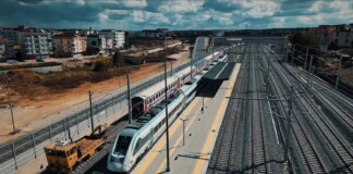 Турция пуска високоскоростната жп линия до границата с България
